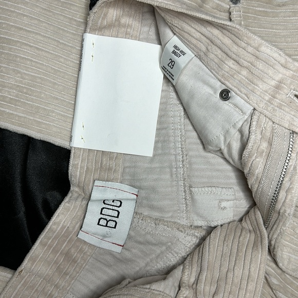 NWT Urban Outfitters BDG high rise baggy corduroy cream pants - Picture 7 of 9